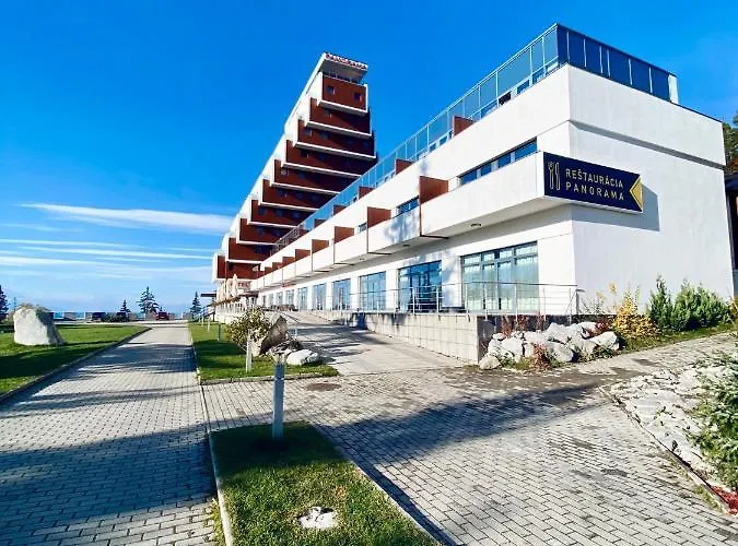 アパート Deluxe *